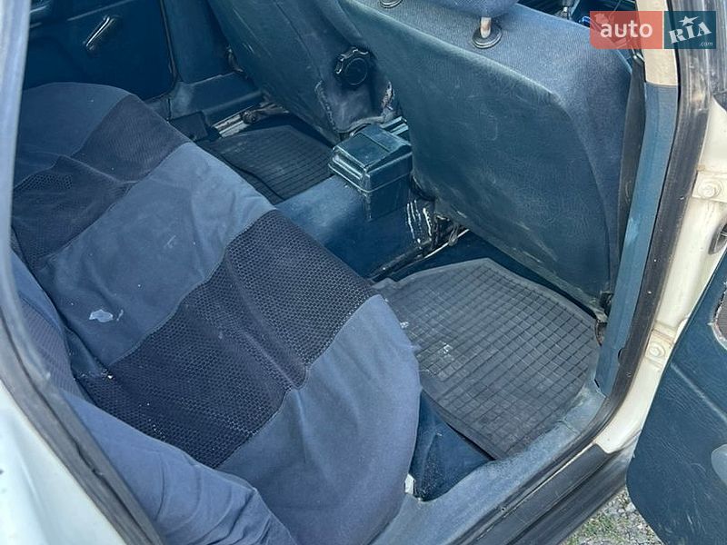 Седан Audi 80 1987 в Золочеве