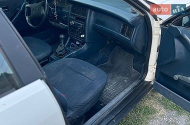 Седан Audi 80 1987 в Золочеве