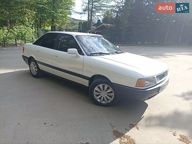 Седан Audi 80 1989 в Львові