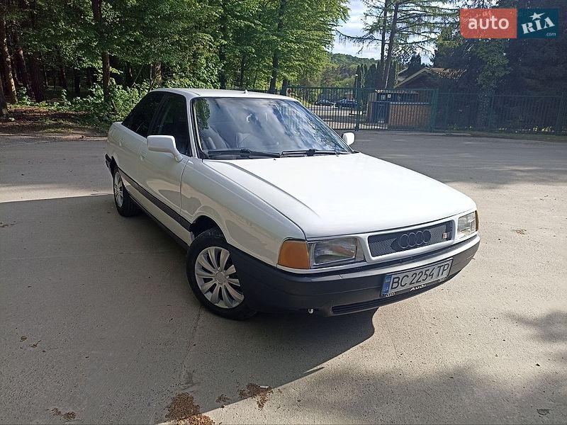 Седан Audi 80 1989 в Львові