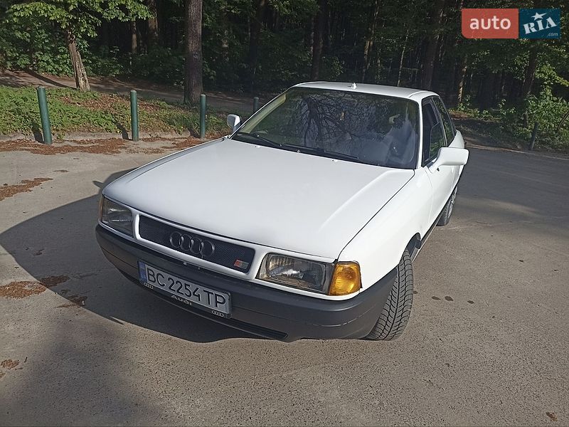 Седан Audi 80 1989 в Львові