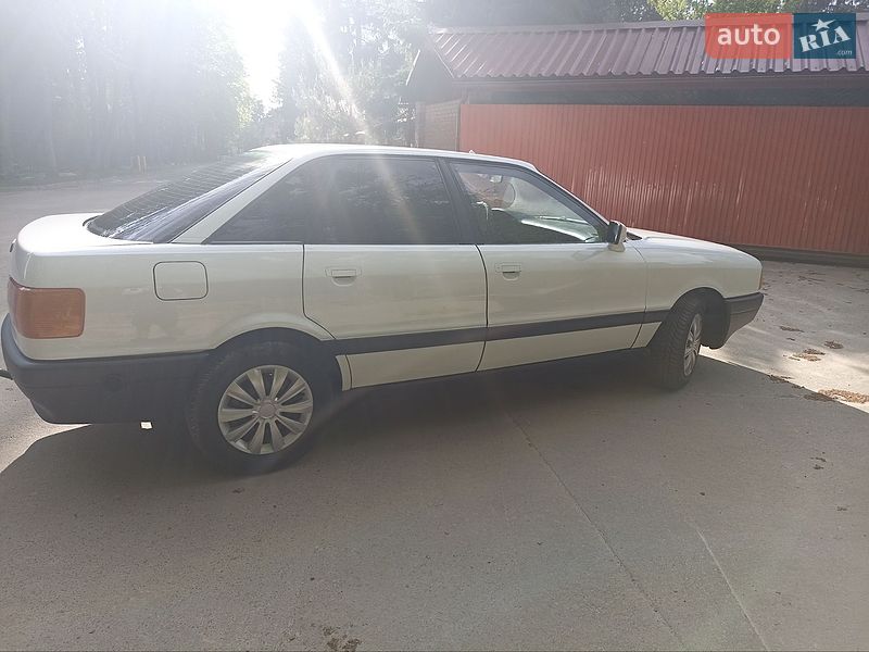 Седан Audi 80 1989 в Львові
