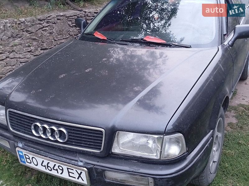 Седан Audi 80 1992 в Кременці