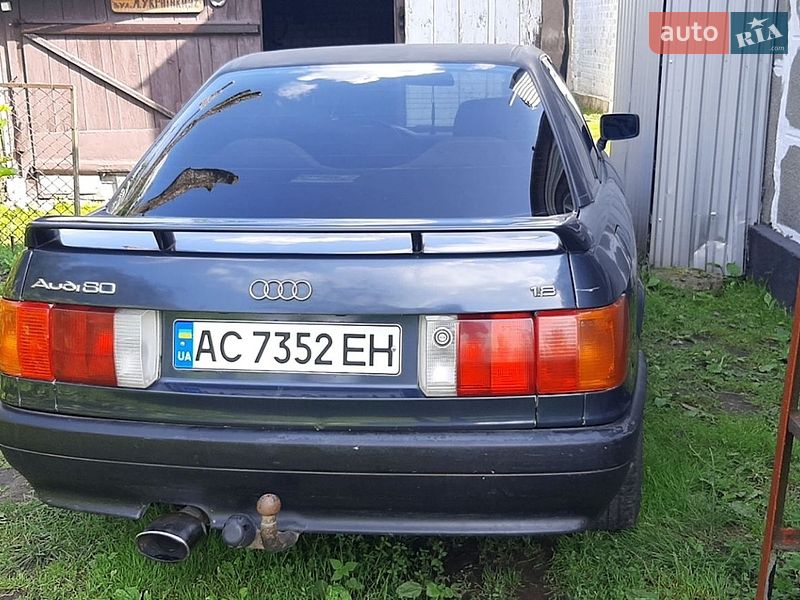 Седан Audi 80 1990 в Луцке