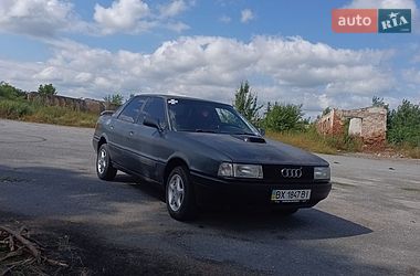 Седан Audi 80 1989 в Понінці