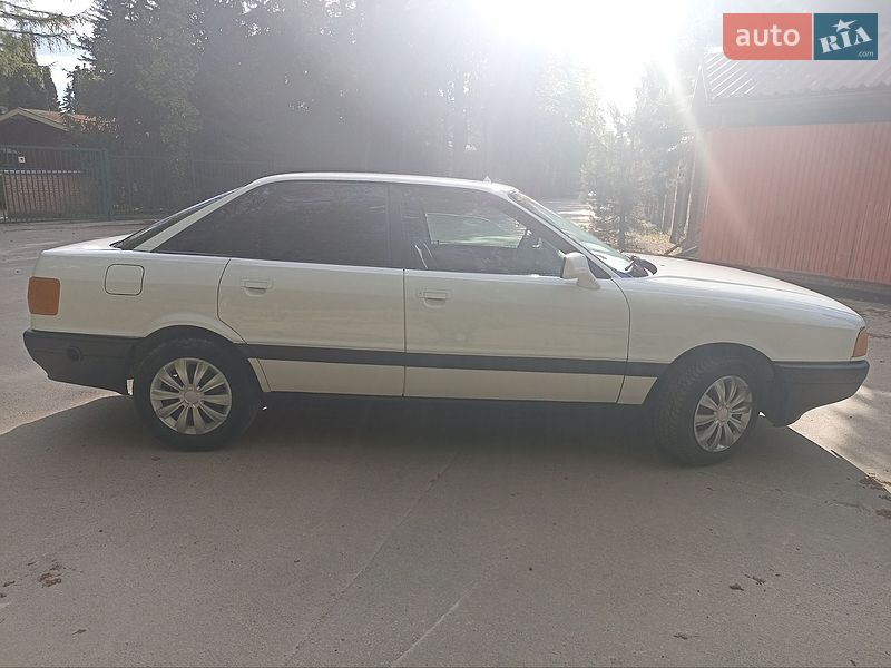 Седан Audi 80 1989 в Львове