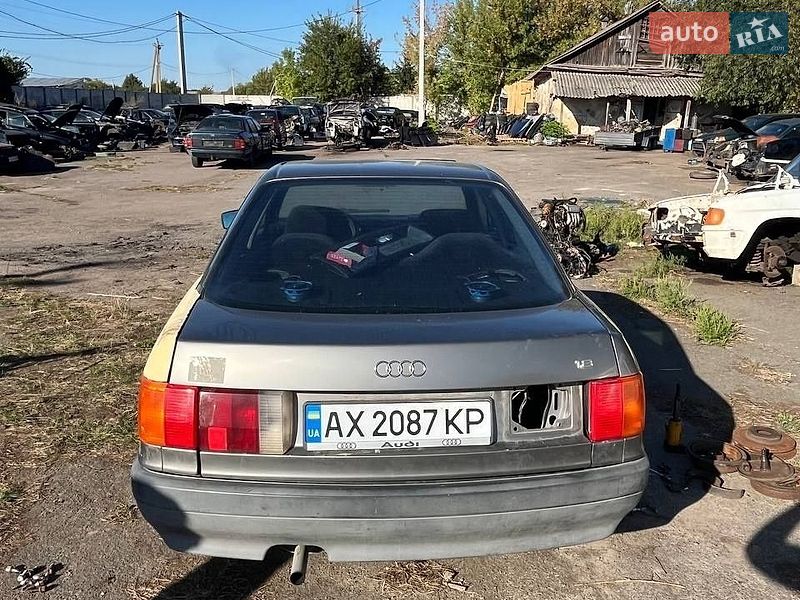 Седан Audi 80 1987 в Броварах