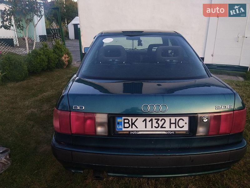 Седан Audi 80 1994 в Рівному