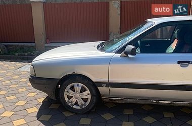 Седан Audi 80 1987 в Виноградові