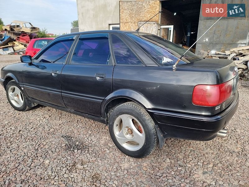 Седан Audi 80 1992 в Кременце