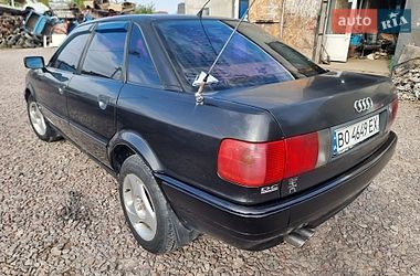 Седан Audi 80 1992 в Кременце