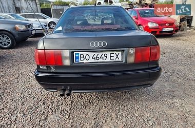Седан Audi 80 1992 в Кременце