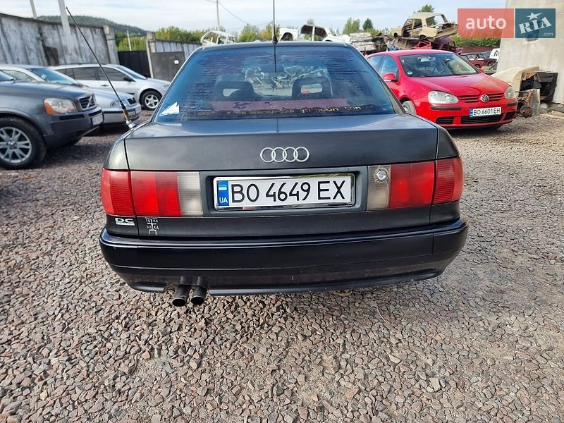 Седан Audi 80 1992 в Кременце