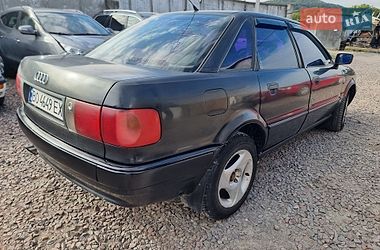 Седан Audi 80 1992 в Кременце