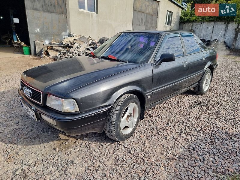 Седан Audi 80 1992 в Кременце