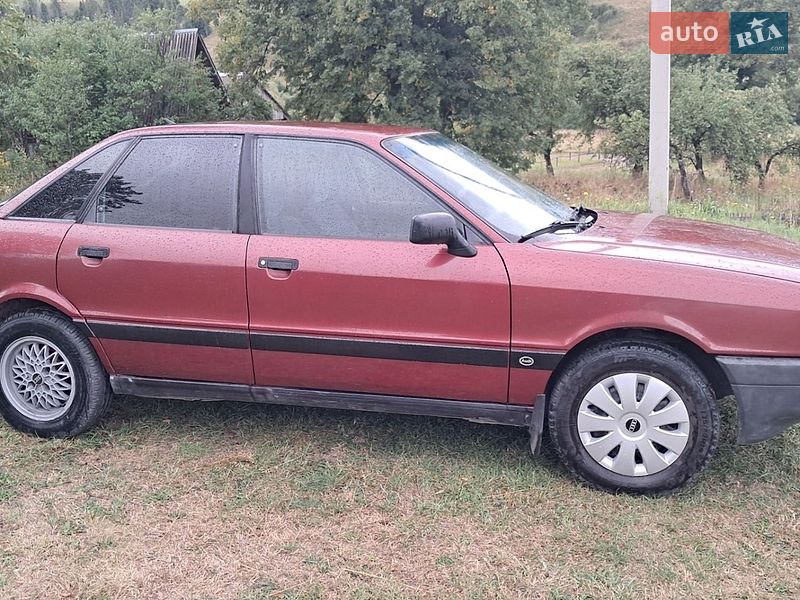 Седан Audi 80 1988 в Сколе