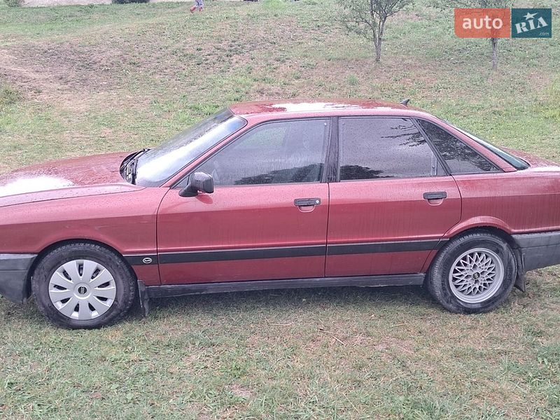 Седан Audi 80 1988 в Сколе