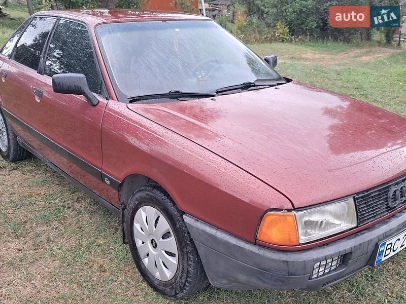 Седан Audi 80 1988 в Сколе
