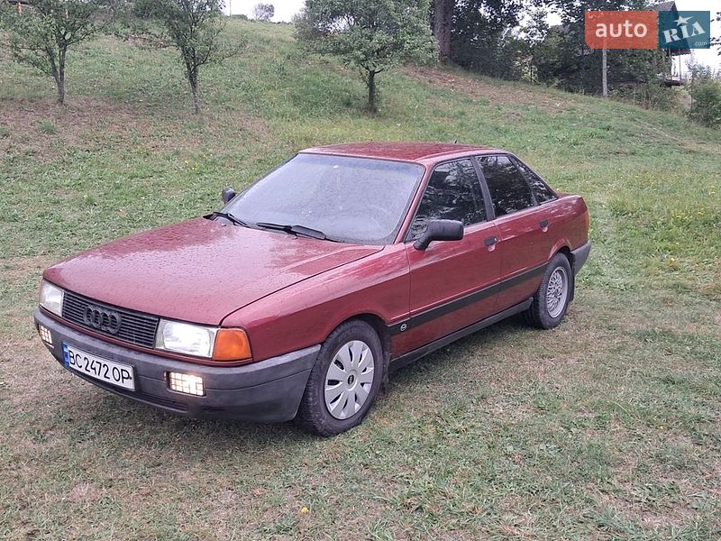Седан Audi 80 1988 в Сколе