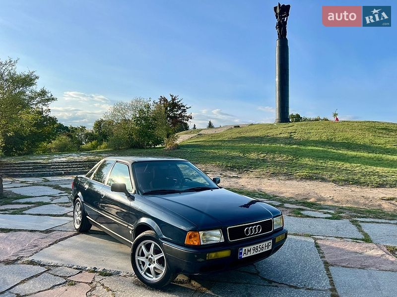 Седан Audi 80 1994 в Житомире