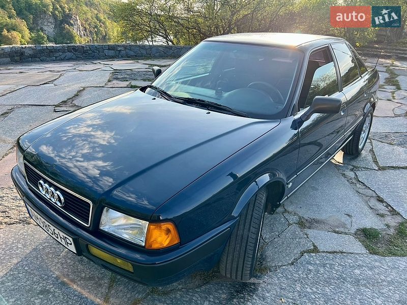Седан Audi 80 1994 в Житомире
