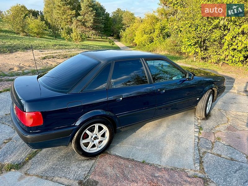Седан Audi 80 1994 в Житомире