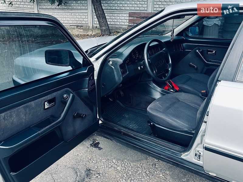 Седан Audi 80 1994 в Могилів-Подільському