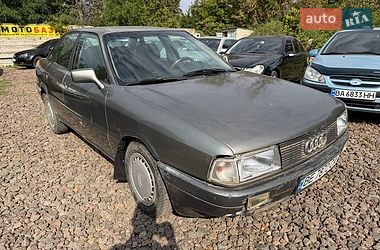 Седан Audi 80 1988 в Первомайську