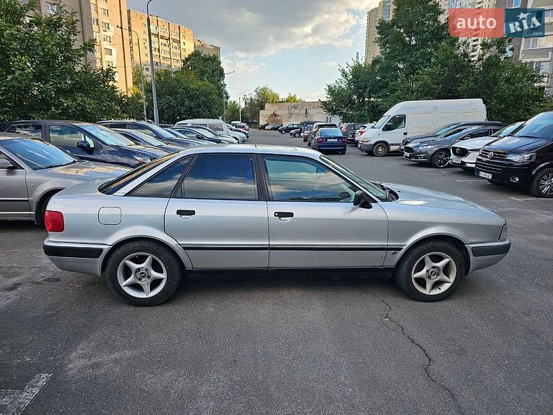 Седан Audi 80 1994 в Києві