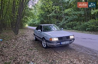 Седан Audi 80 1988 в Варве