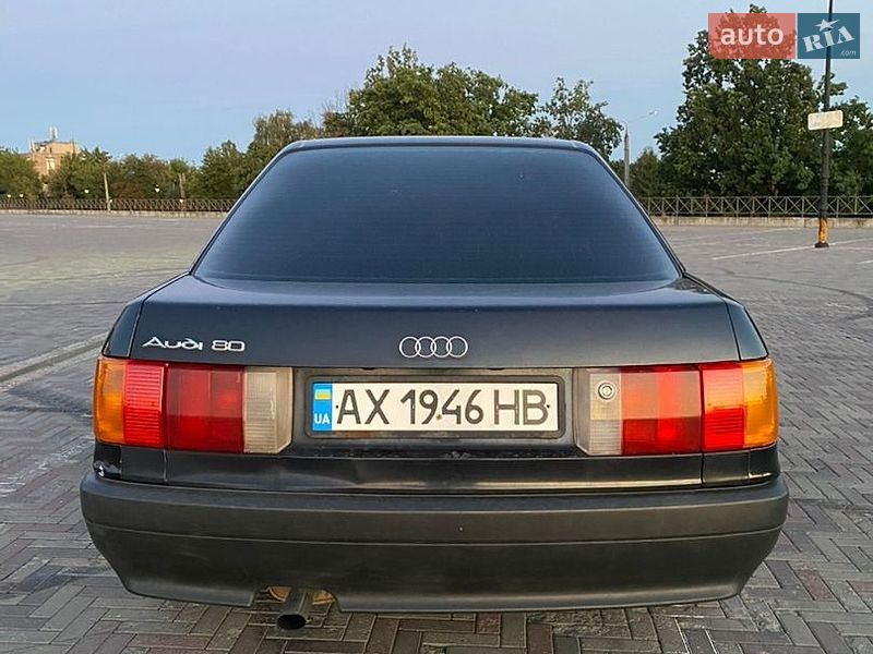 Седан Audi 80 1991 в Харькове