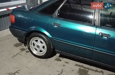 Седан Audi 80 1992 в Бучаче