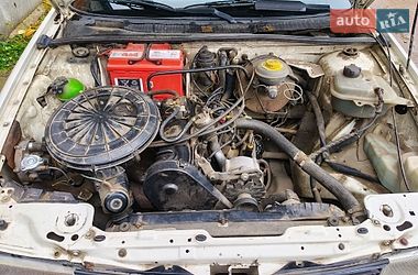 Седан Audi 80 1987 в Ромнах