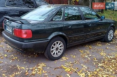 Седан Audi 80 1993 в Коростене