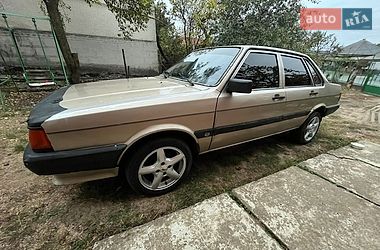 Седан Audi 80 1986 в Виноградове