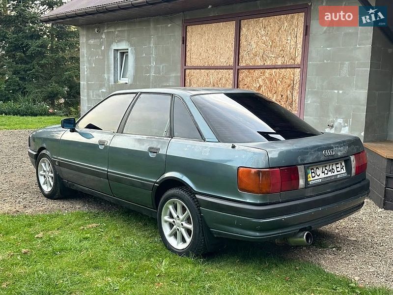 Седан Audi 80 1987 в Новому Калинові