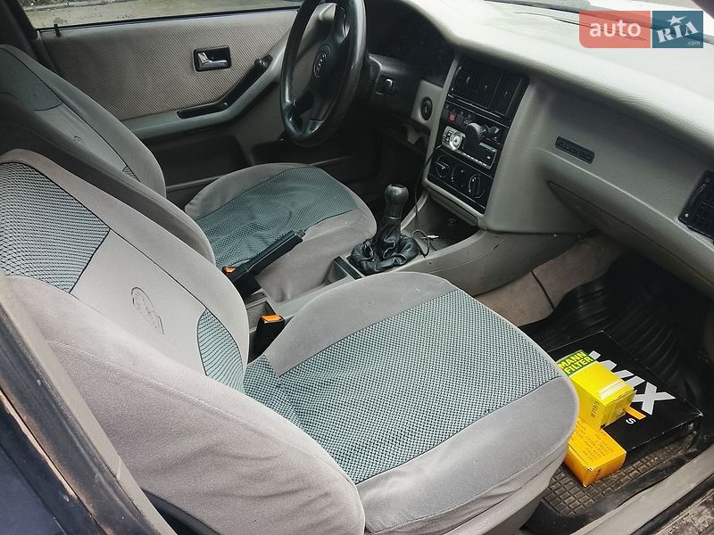 Седан Audi 80 1993 в Умані фото 4 Седан Audi 80 1993 в Умані