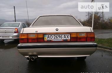 Седан Audi 90 1985 в Хусте