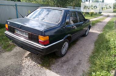 Седан Audi 90 1985 в Кременце