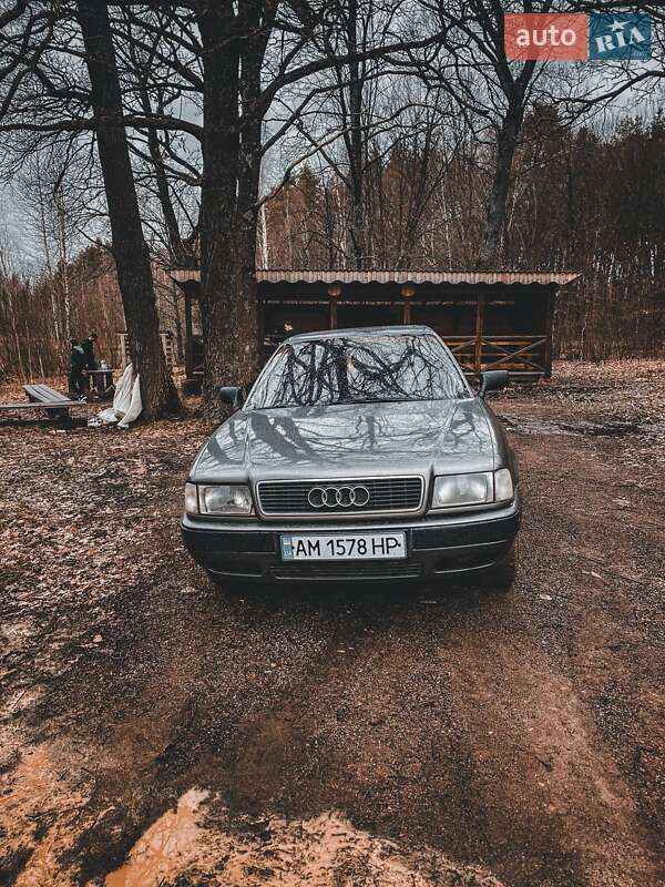 Audi 90 1988 Audi 90 1988