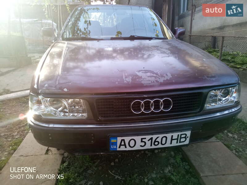 Седан Audi 90 1991 в Мукачево