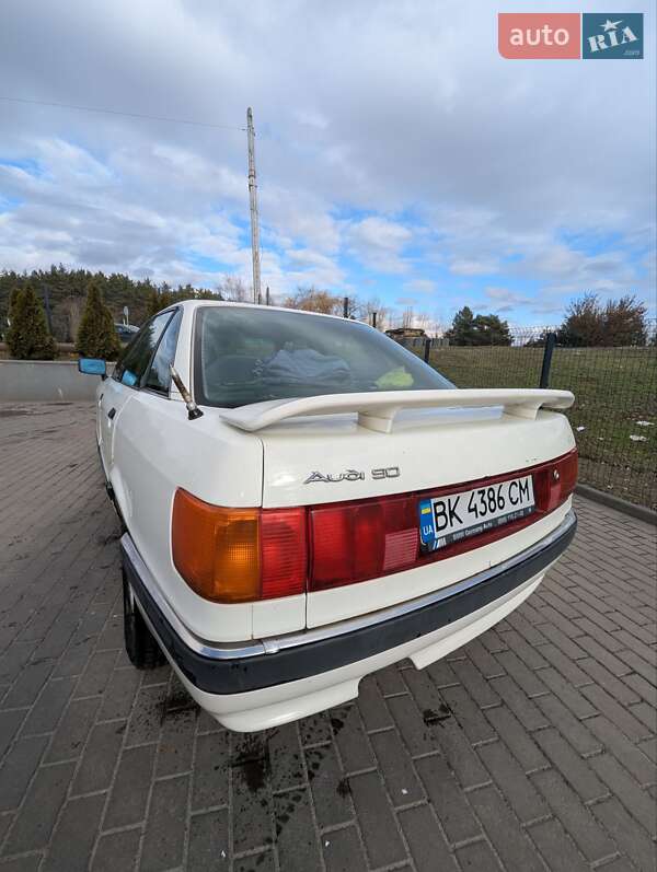 Седан Audi 90 1987 в Вараші фото 11 Седан Audi 90 1987 в Вараші