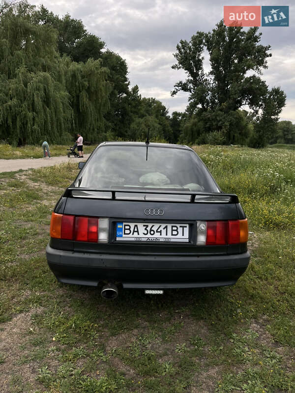 Седан Audi 90 1990 в Кропивницком