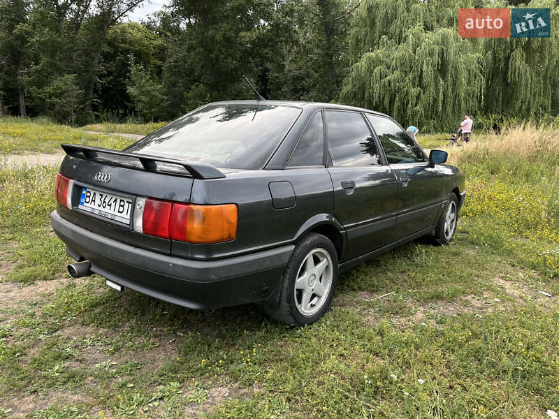 Седан Audi 90 1990 в Кропивницком