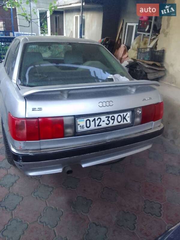 Седан Audi 90 1991 в Могилев-Подольске