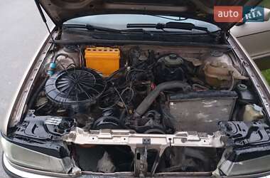 Седан Audi 90 1988 в  фото 17 Седан Audi 90 1988 в