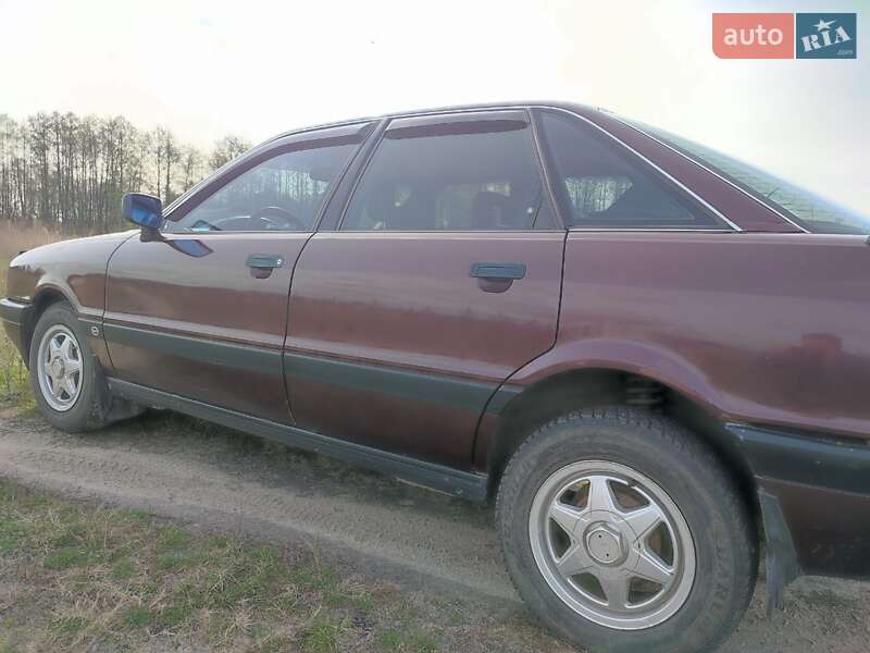 Седан Audi 90 1991 в Кролевце