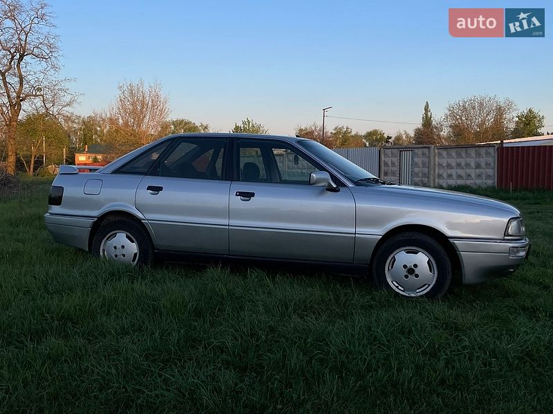 Седан Audi 90 1991 в Харкові