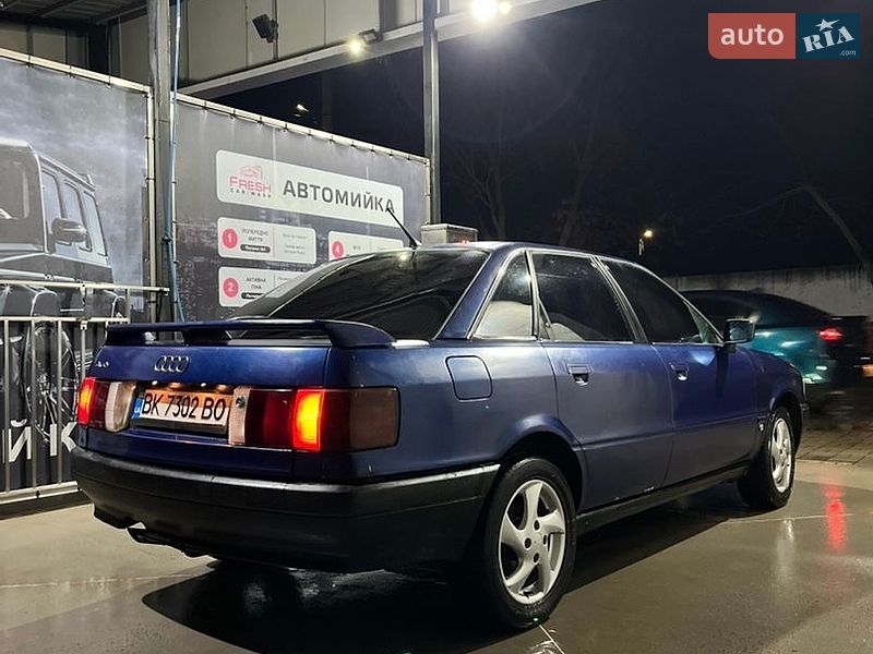 Седан Audi 90 1988 в Здолбунове