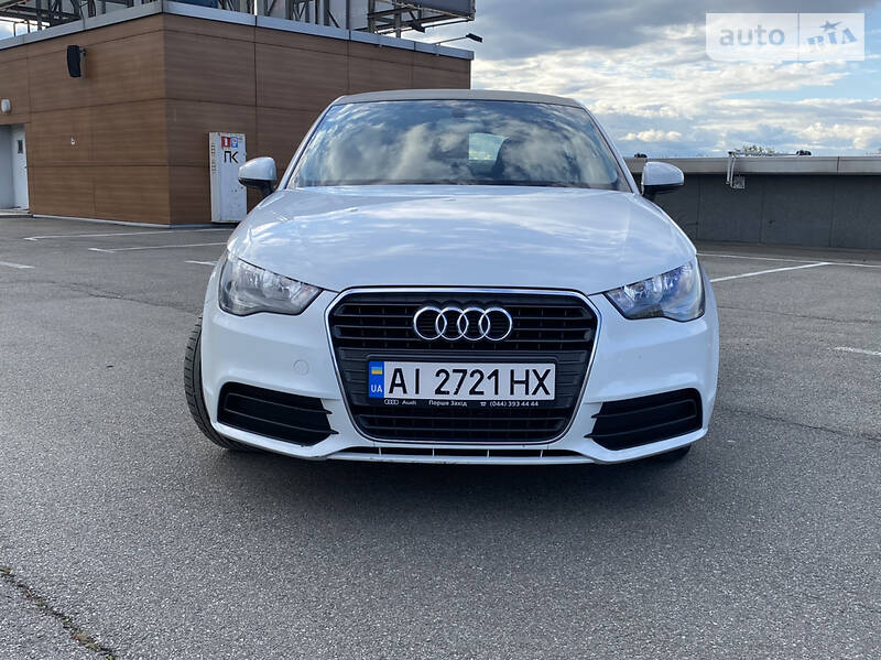 Хэтчбек Audi A1 2013 в Киеве